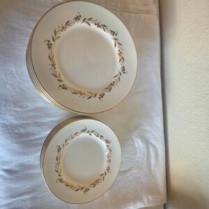 Royal Worcester Saguenay Bone China Plates Gold Floral Wreath England Set